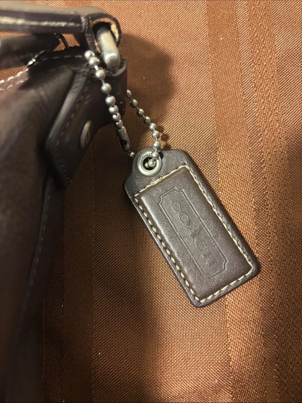EUC Coach F70559 Brown Leather Messenger Shoulder Bag Webbed Stripe Strap - Picture 13 of 16